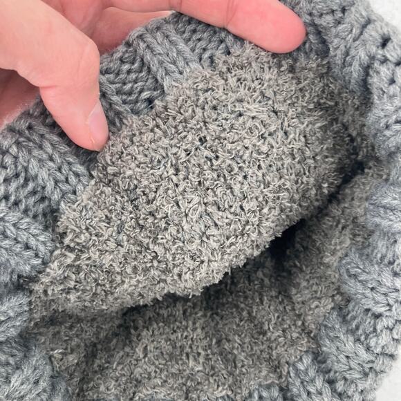 C.C Exclusives Gray Cable Knit Faux Fur Pom Cuff Faux Sherpa Lined Beanie Hat - Picture 4 of 6